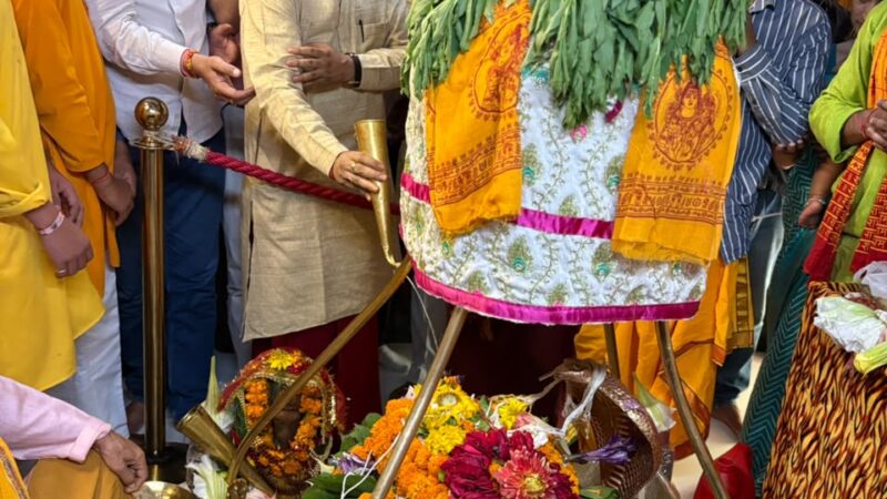 उत्तरकाशी में मुख्यमंत्री धामी के मुख्य सेवक के रूप में पाँच वर्ष पूर्ण होने के अवसर पर श्री काशी विश्वनाथ मंदिर में विशेष पूजा-अर्चना