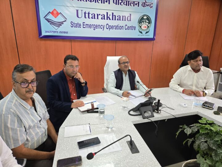 जल्द से जल्द खोली जाएं ग्रामीण सड़कें-सुमन, सोमवार से आरेंज अलर्ट, सतर्क रहने के निर्देश