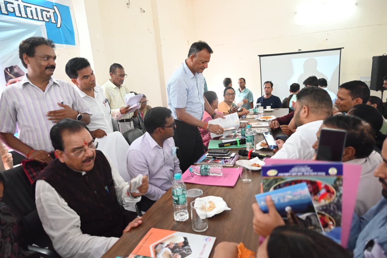 राज्य में ‘‘सेवा सुशासन और समर्पण पखवाड़ा’’ बना सुशासन की नयी पहचान, मुख्यमंत्री धामी के नेतृत्व में राज्यभर में संचालित हो रहा जन सम्पर्क अभियान, अभियान के तहत 73 कैम्पों में 64 हजार से अधिक लोगों ने की भागीदारी