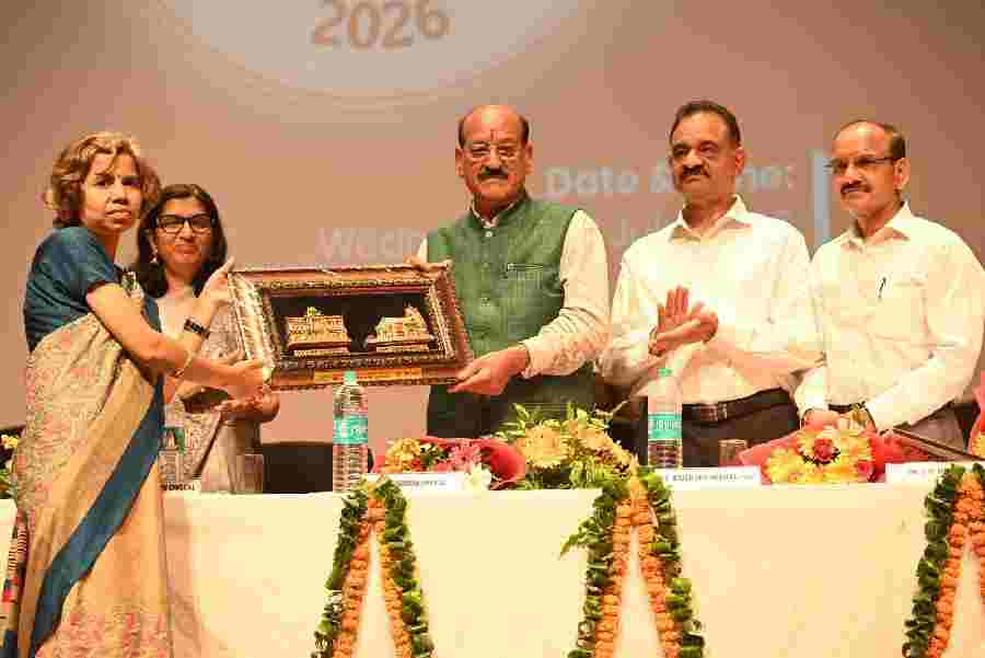 डॉक्टर्स डे के अवसर पर प्रदेश के 37 प्रतिष्ठित डॉक्टरों को किया गया सम्मानित, राज्य में बनाया जायेगा विशेषज्ञ चिकित्सकों का पृथक कॉडर-स्वास्थ्य मंत्री