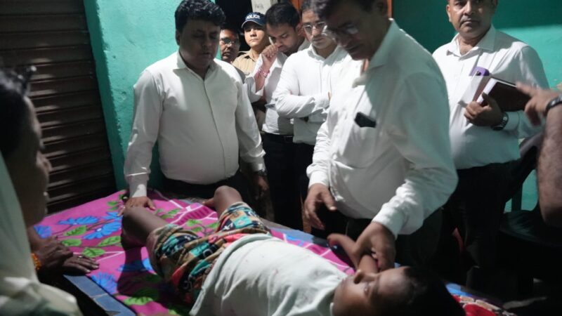 मुख्यमंत्री धामी की पहल से लोहियाहेड के टिक्की विक्रेता रवि शर्मा के 8 वर्षीय बेटे देव का होगा निःशुल्क उपचार, मुख्यमंत्री ने इलाज का पूरा खर्च वहन करने के दिए निर्देश
