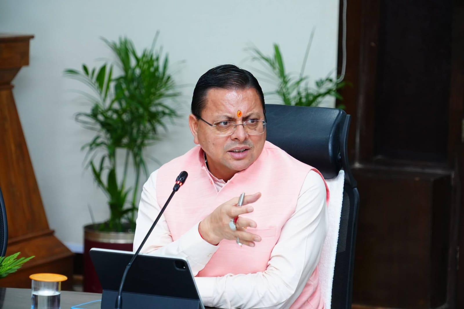 मुख्यमंत्री युवा भविष्य निर्माण योजना-2026 का जल्द होगा शुभारंभ, युवाओं को मिलेगी प्रतियोगी परीक्षाओं की निःशुल्क ऑनलाइन कोचिंग, सीएम धामी जल्द करेंगे इसकी विधिवत शुरुआत