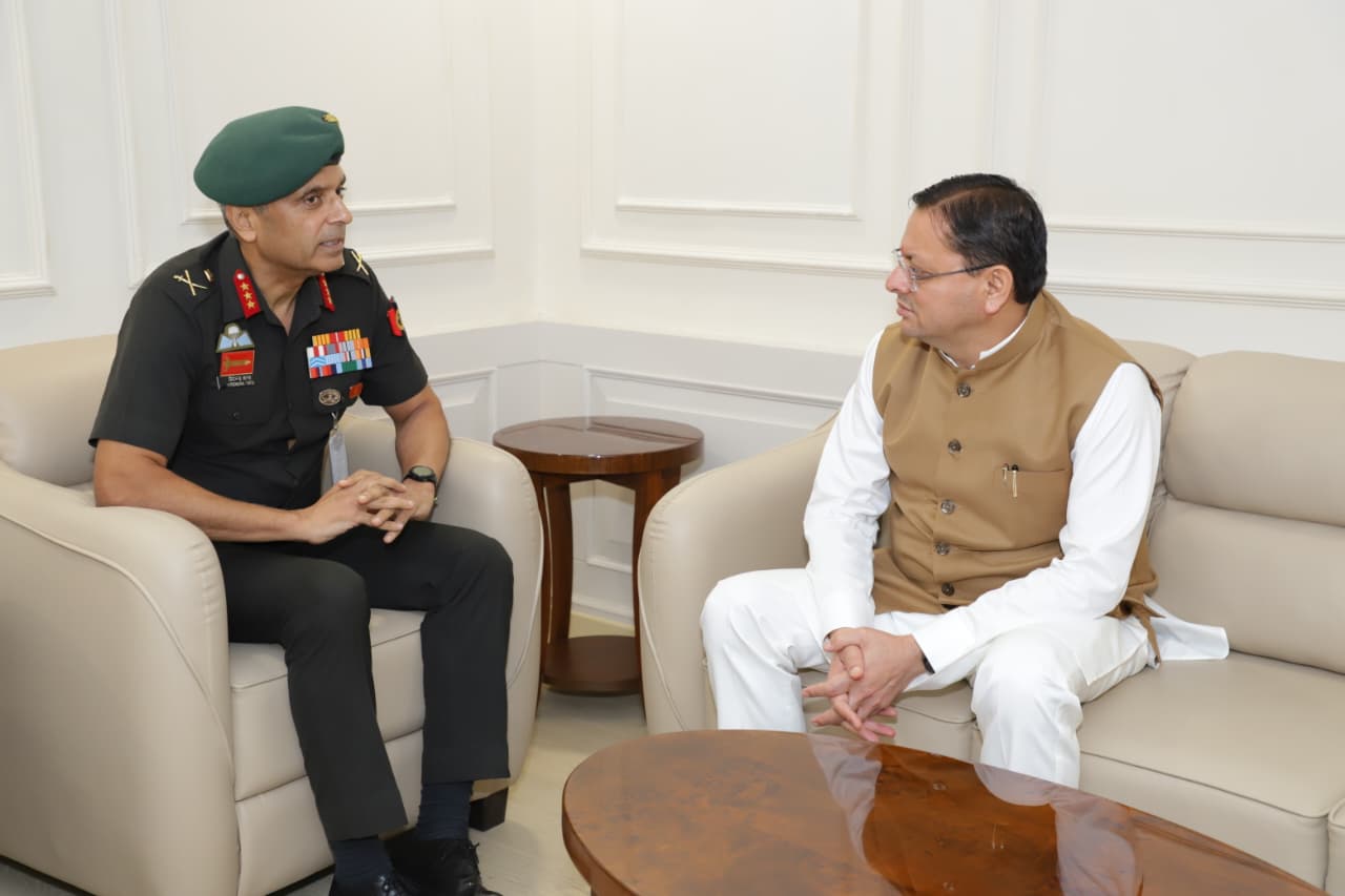 मुख्यमंत्री से महानिदेशक एनसीसी ने की शिष्टाचार भेंट, उत्तराखण्ड में एनसीसी के विस्तार एवं आधुनिक आधारभूत संरचना के विकास पर हुई महत्वपूर्ण चर्चा