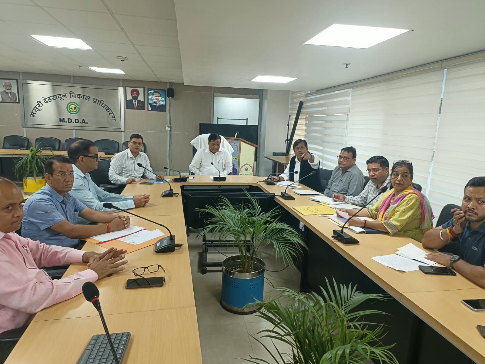 आईएसबीटी के कायाकल्प को मिलेगी रफ्तार, यात्री सुविधाओं से लेकर सुरक्षा व्यवस्था होगी मजबूत, आईएसबीटी की व्यवस्थाएं होंगी दुरुस्त, सुरक्षा और सुविधाओं पर फोकस – बंशीधर तिवारी