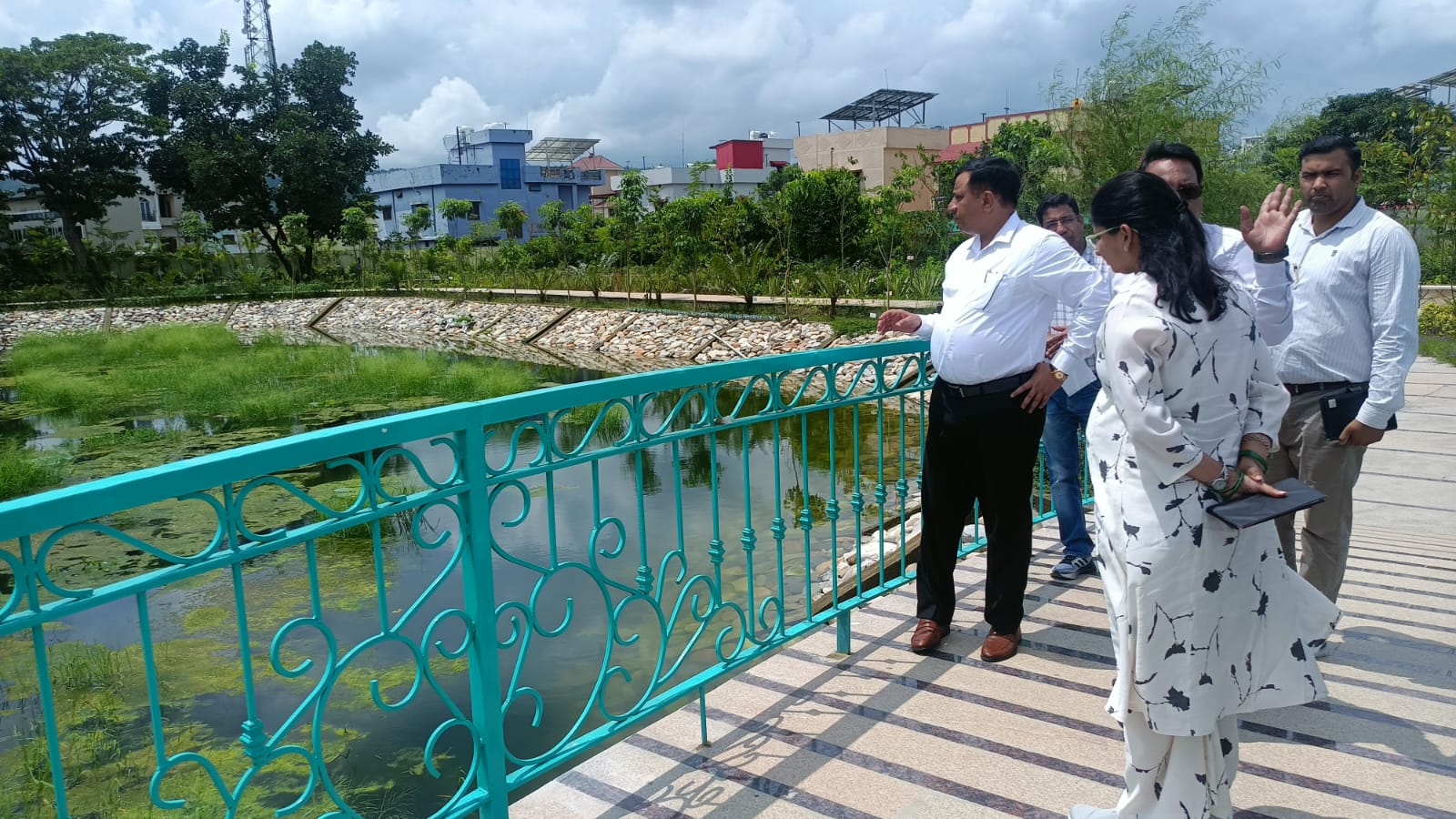 सीएम धामी के विजन को धरातल पर उतार रहा एमडीडीए, सिटी फॉरेस्ट के बाद मियांवाला में एक और पर्यावरणीय तोहफा, मियांवाला स्थित जौहड़ की भूमि का 8.63 करोड़ की लागत से सौंदर्यीकरण, पुराने जलस्रोत को मिला नया जीवन