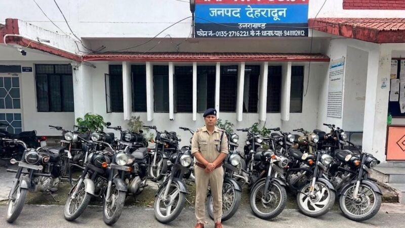 मॉडिफाइड साइलेंसर लगी 21 रॉयल इनफील्ड बुलेट व शीशों पर काली फ़िल्म लगी 03 थार/ स्कार्पियो को पुलिस ने किया सीज़
