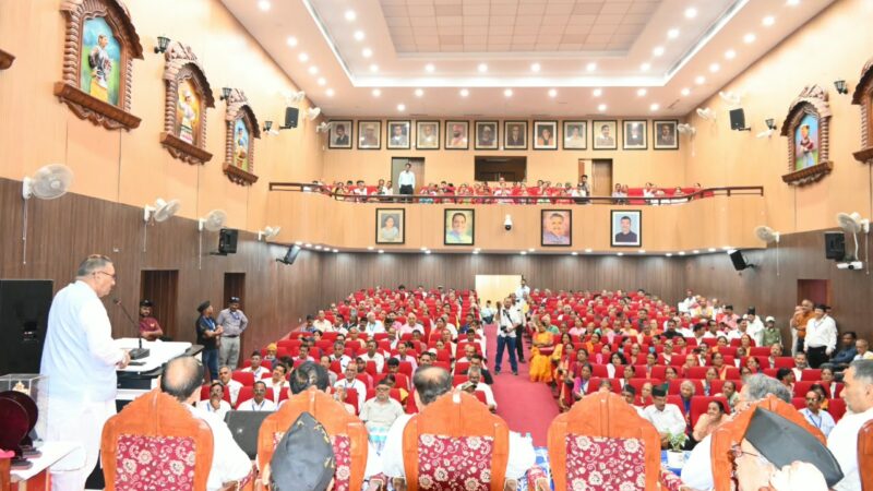 कैबिनेट मंत्री गणेश जोशी ने उत्तराखण्ड राज्य आंदोलनकारी मंच के प्रादेशिक सम्मेलन को किया सम्बोधित