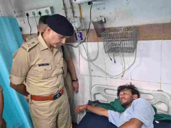 चैन स्नेचिंग की घटना को अंजाम देने वाला अभियुक्त पुलिस मुठभेड़ में हुआ घायल, बसंत विहार क्षेत्र में बुजुर्ग महिला के साथ की थी चैन स्नेचिंग की घटना