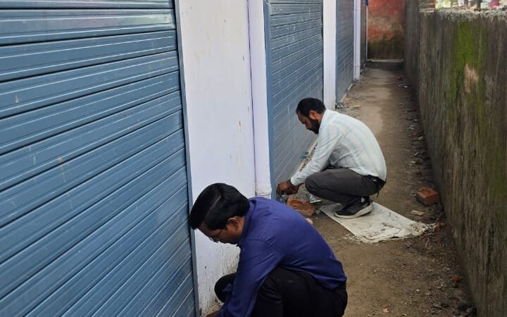 अवैध निर्माण और व्यावसायिक गतिविधियों के खिलाफ लगातार जारी है एमडीडीए का अभियान, 2 भवन सील