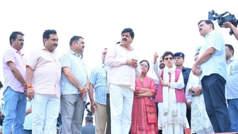 प्रदेश कांग्रेस प्रभारी कुमारी सैलजा ने लिया मुख्यमंत्री आवास घेराव कार्यक्रम की तैयारियों का जायजा