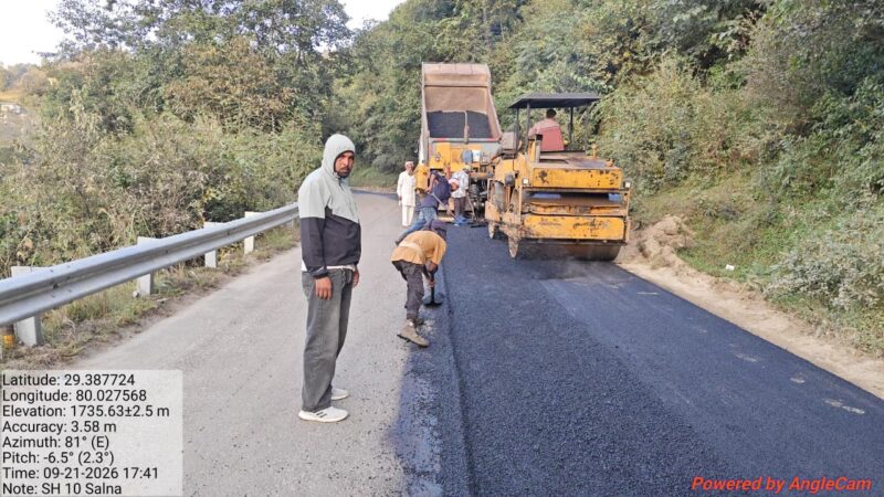 15 अक्टूबर तक गड्ढामुक्त होंगी उत्तराखंड की सड़कें, हर जिले में युद्धस्तर पर काम शुरू, सीएम धामी की सख्ती के बाद फील्ड में उतरीं टीमें, पहाड़ से मैदान तक चल रहा मरम्मत अभियान; तय समयसीमा के बाद खुद सड़कों का जायजा लेंगे मुख्यमंत्री