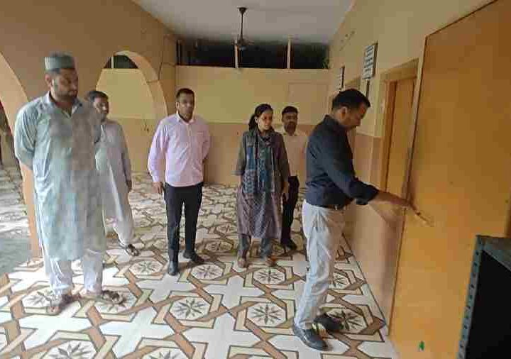 बिना मान्यता संचालित मदरसों पर धामी सरकार की कार्रवाई जारी, देहरादून और हल्द्वानी में कार्रवाई, प्रदेश में अब तक 20 बिना मान्यता संचालित मदरसों का संचालन कराया गया बंद