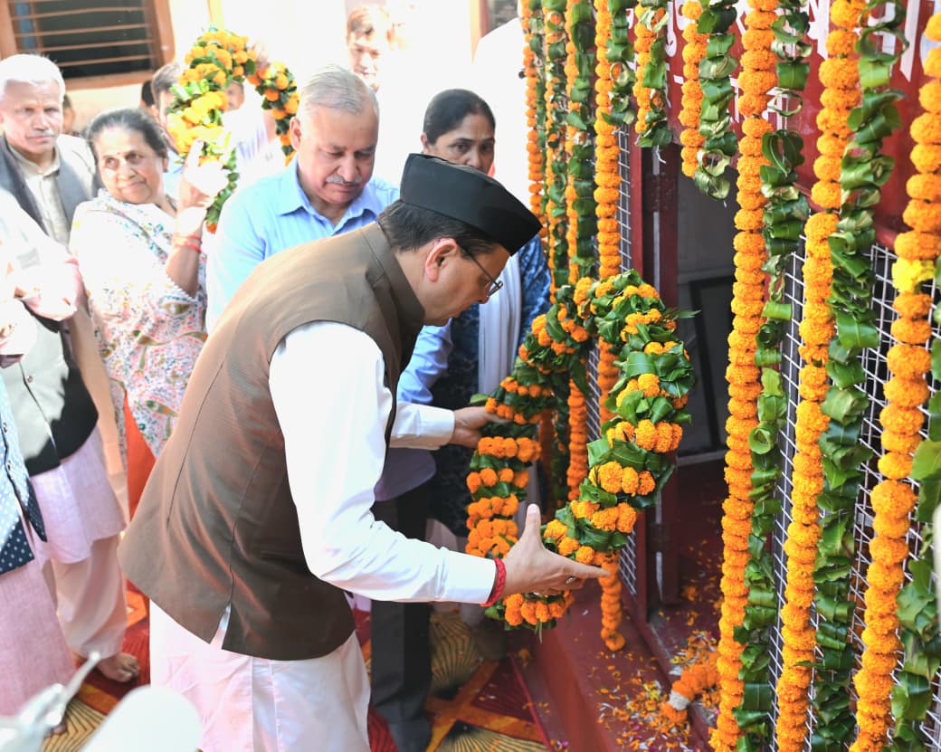 मुख्यमंत्री ने उत्तराखण्ड राज्य आंदोलनकारी शहीदों को अर्पित की श्रद्धांजलि, राज्य आंदोलनकारियों के संघर्ष और बलिदान से ही उत्तराखण्ड राज्य का निर्माण संभव हुआ : मुख्यमंत्री