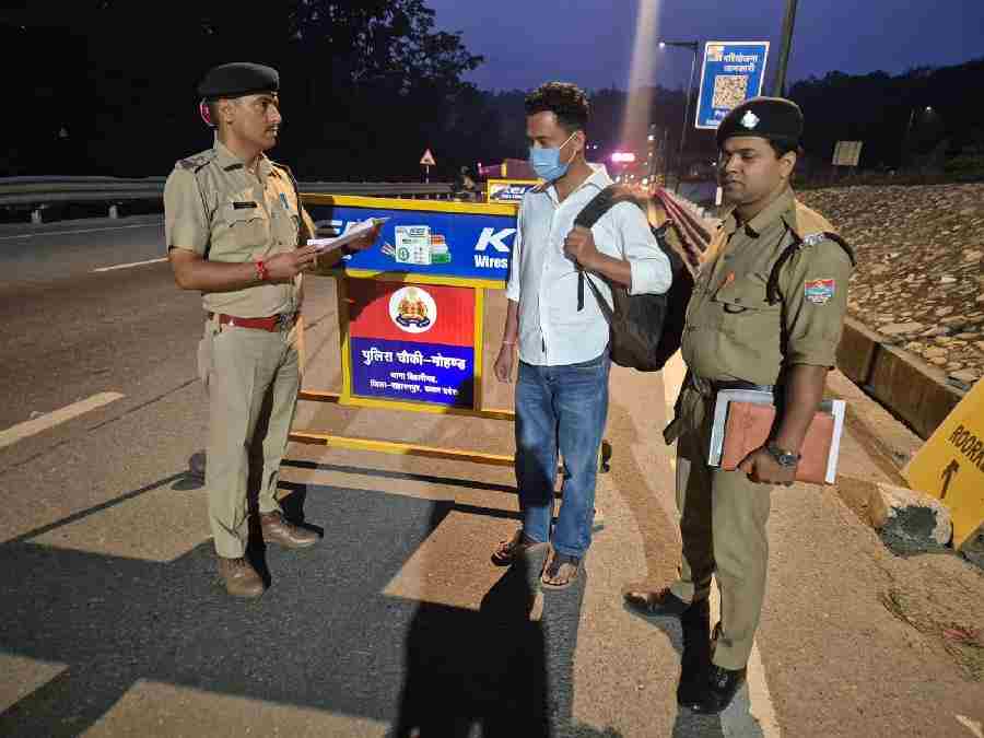 गुण्डा अधिनियम के तहत 1 आदतन अपराधी को ढोल नगाडे बजाकर दून पुलिस ने किया तड़ीपार