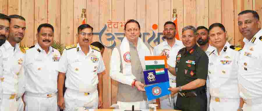 भारतीय तटरक्षक बल के इतिहास में पहली बार 7,000 मीटर से अधिक ऊंचाई वाली पर्वत चोटी का सफल आरोहण, मुख्यमंत्री ने दी बधाई