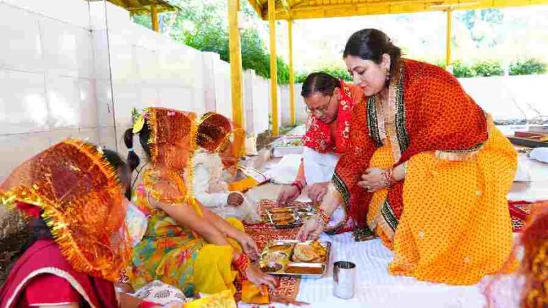 मुख्यमंत्री ने शारदीय नवरात्रि की महानवमी पर किया हवन एवं कन्या पूजन