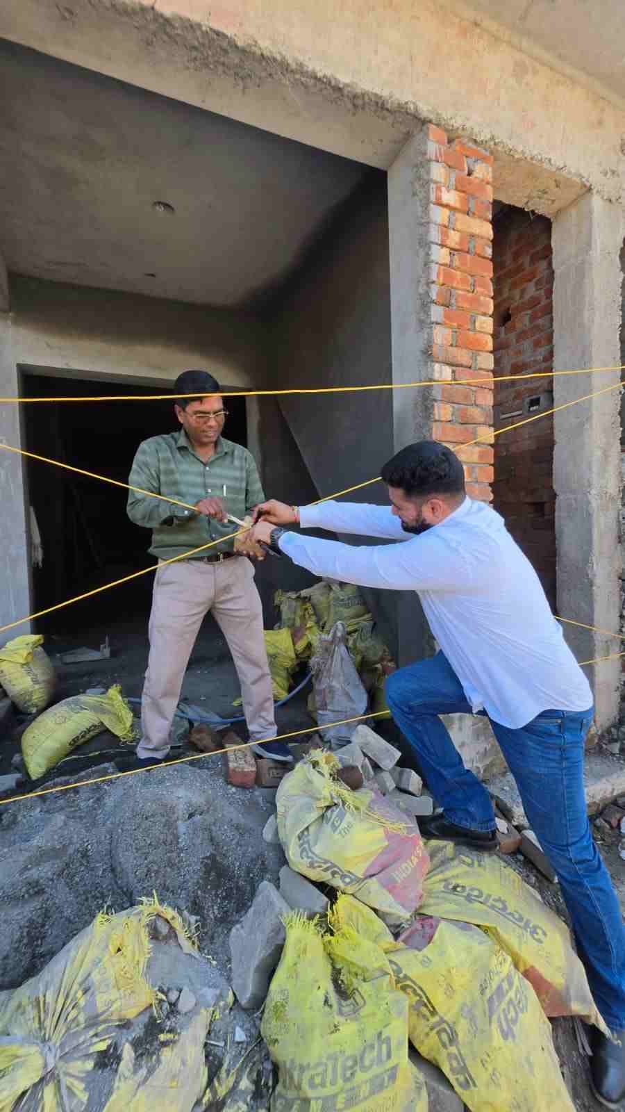 बिना मानचित्र स्वीकृति और अनुमति के हो रहे व्यावसायिक निर्माणों पर कार्रवाई, प्राधिकरण ने नियमों के उल्लंघन पर अपनाया सख्त रुख, एमडीडीए का अवैध निर्माणों पर शिकंजा, मसूरी से देहरादून तक सात निर्माण सील